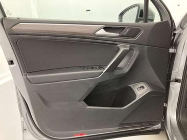 Volkswagen TIGUAN TDI 4Motion Elegance — photo 20