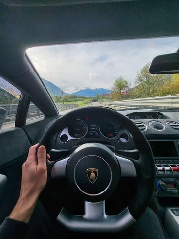 Lamborghini Gallardo — photo 11