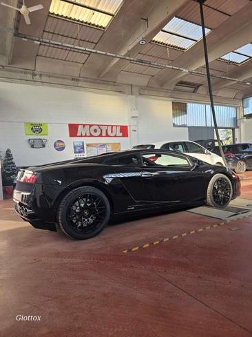 Lamborghini Gallardo — photo 14