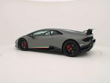 Lamborghini Huracán Performante — photo 9