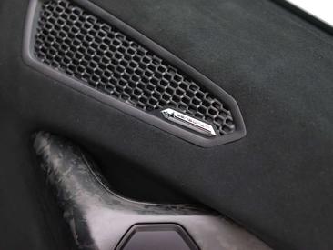 Lamborghini Huracán Performante — photo 28