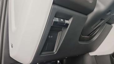 Land Rover Defender 90 3.0d Mhev S Awd 200cv Auto — photo 13