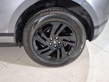 Land Rover Range Rover Evoque 2.0d I4 Mhev 163cv Auto SE Awd — photo 9