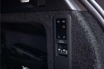 Land Rover Range Rover 3.0 P550e HSE PHEV — photo 38