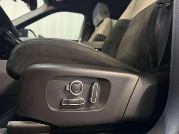Land Rover Range Rover Evoque P300e AWD R-Dynamic HSE 20"/Stoel + Stuur + Vo Gris — photo 26