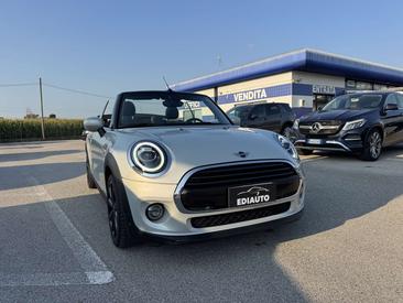 Mini Cabrio COOPER — photo 3