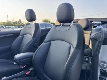 Mini Cabrio COOPER — photo 11