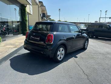 Mini Hatch 3 Portes One — photo 4