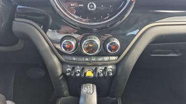 Mini Countryman Essential Cooper SE — photo 36