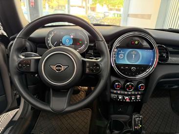 Mini Cabrio COOPER — photo 10