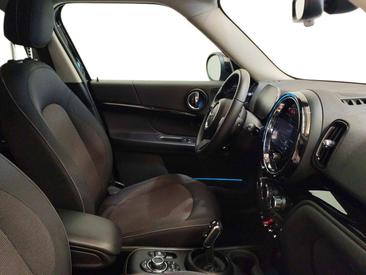 Mini Countryman Classic Cooper D — photo 20