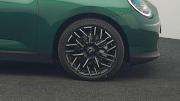 Mini Electric Favoured Cooper SE — photo 10