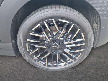Mini Aceman Favoured — photo 10