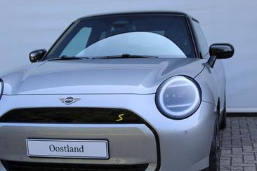 Mini Hatch Classic Cooper SE — photo 8