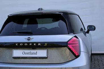 Mini Hatch Classic Cooper SE — photo 9