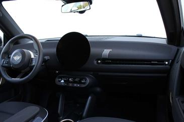 Mini Hatch Classic Cooper SE — photo 12