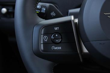 Mini Hatch Classic Cooper SE — photo 15