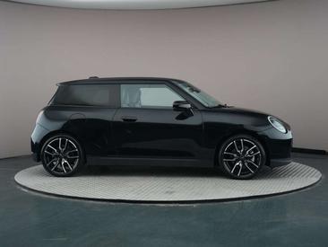 Mini Hatch Classic Cooper SE — photo 6