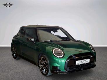 Mini Cooper E JCW — photo 12