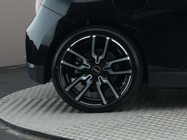 Mini Hatch Classic Cooper SE — photo 15