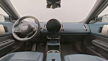 Mini Countryman Favoured Cooper SE — photo 14