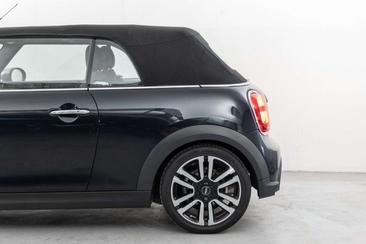 Mini Cabrio COOPER — photo 8