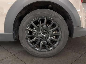 Mini Cooper E — photo 10