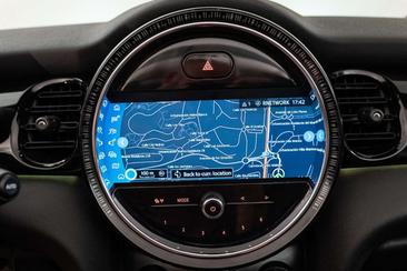 Mini Cabrio COOPER — photo 27