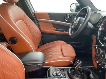 Mini Countryman Yours Cooper SD — photo 11