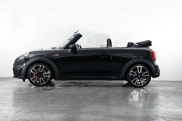 Mini Cabrio John Cooper Works — photo 5