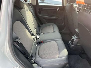 Mini Countryman Essential Cooper SE — photo 8