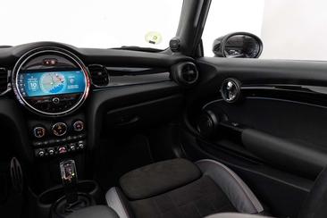 Mini Cabrio John Cooper Works — photo 12