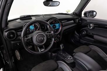 Mini Cabrio John Cooper Works — photo 21