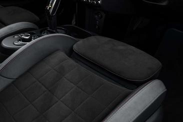 Mini Cabrio John Cooper Works — photo 24