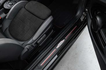 Mini Cabrio John Cooper Works — photo 25