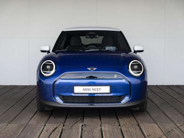 Mini 3 Portes Classic Cooper SE — photo 5