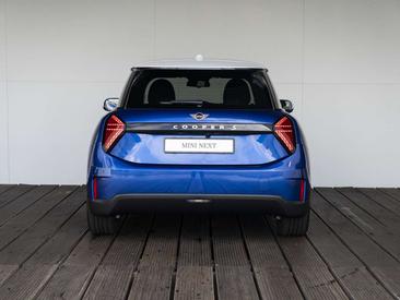 Mini 3 Portes Classic Cooper SE — photo 7