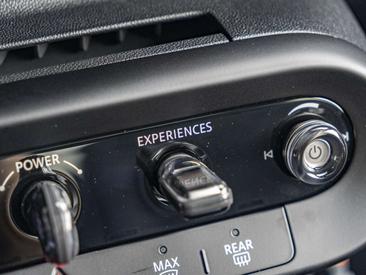 Mini 3 Portes Classic Cooper SE — photo 15