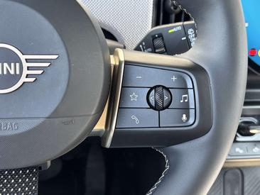 Mini Cooper Favoured — photo 15