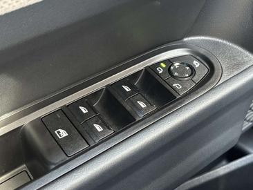 Mini Cooper Favoured — photo 18