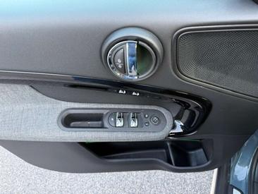 Mini Countryman COOPER SD — photo 22