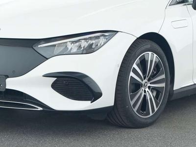 Mercedes EQE 300 Advanced Plus