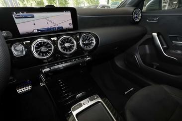 Mercedes Classe A 200 AMG Line — photo 8