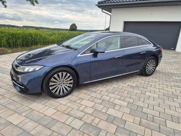 Mercedes EQS 580 — photo 10