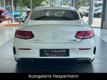 Mercedes Classe C63 AMG 63 — photo 6