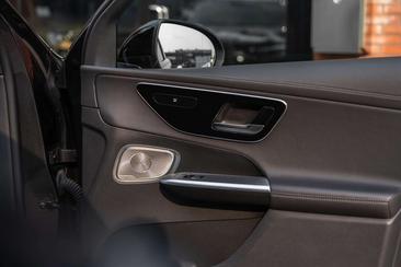 Mercedes GLC 400 — photo 30
