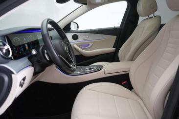 Mercedes Classe E 220 AMG-Line — photo 9
