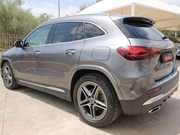 Mercedes GLA 200 AMG Line — photo 4