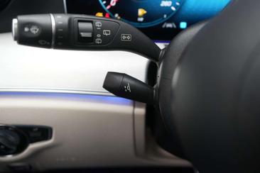 Mercedes Classe E 220 AMG-Line — photo 24