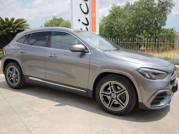 Mercedes GLA 200 AMG Line — photo 6